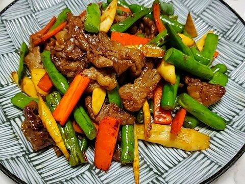 牛肉とインゲン豆と細竹の中華炒め